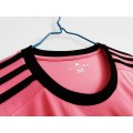 Juventus adidas 2015/16 Retro Away Replica Jersey - Pink